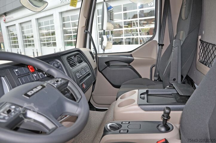 Kuffert DAF XB 230 FA 4x2 ST968 12T Powerline - Plywood Vee...
