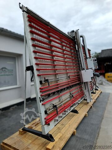 Ferăstrău de formatizat plăci, ferăstrău vertical pentru plăci BALA DPM KS 6100mm
