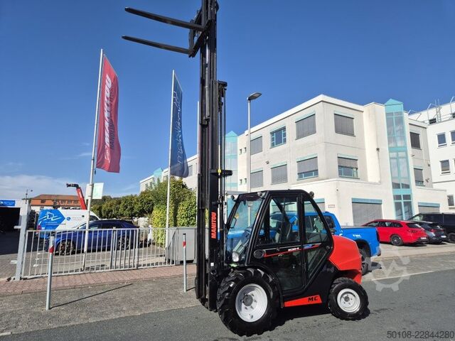 Terénní vysokozdvižný vozík Manitou MC 30-4 ST3A S1
