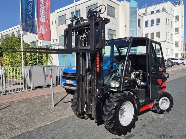 Terénní vysokozdvižný vozík Manitou MC 30-4 ST3A S1
