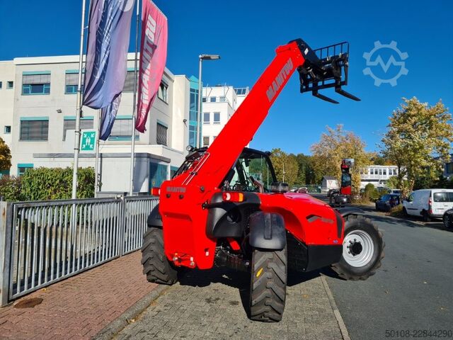 Tuhý teleskopický manipulátor Manitou MT 733 easy