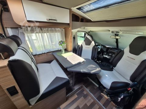 Semi-integrated camper Weinsberg CaraCompact 600 MEG EDITION [PEPPER] *TraumMobil*Autark-e*