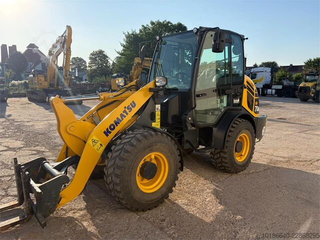  Komatsu WA70M-8E0