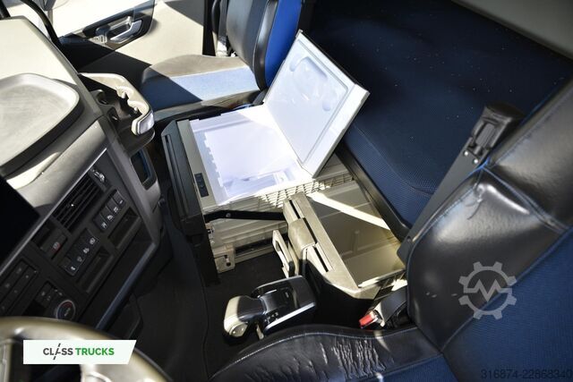 Cap tractor standard VOLVO FH 460 Globetrotter XL Varios i-Save