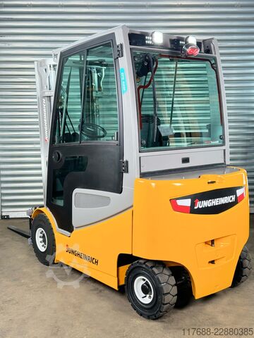 Elektryczne 4 koła Jungheinrich EFG 430k - Nur 3490 Std- Service Neu-Batterie 90%