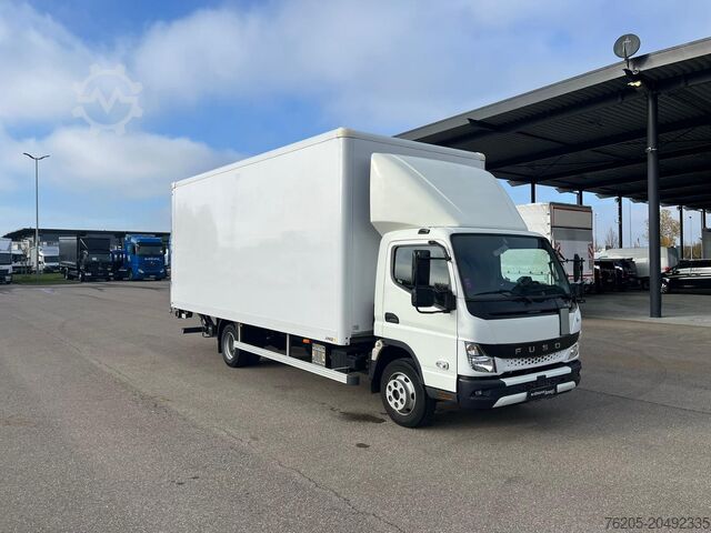 Autocamion cu caroserie tip cutie Mitsubishi Fuso Fuso Canter 7C18 AMT Junge Kofferaufbau KlimaA