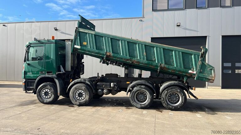 Wywrotka 3-stronna Mercedes-Benz actros 3241 (EPS / LAMES / STEEL SUSP. / V6 / M...