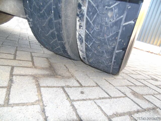 Standard-SZM Mercedes-Benz Axor 1843 + EPS 3 PEDALS