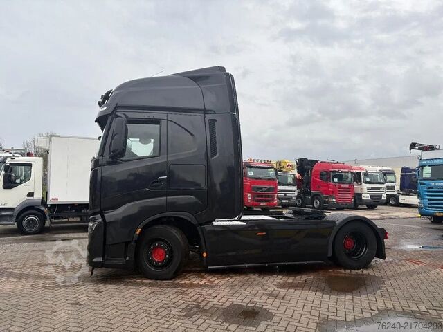 Iveco S-way AS440ST/FP 570PK - Retarder - Showtruck Iveco S-way AS440ST/FP 570PK - Retarder - Showtruck