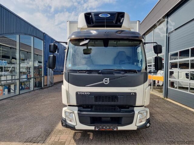 Gekoeld/bevroren transport Volvo FL 250 Carrier 750MT ATP Zwischenwand LBW Euro 6