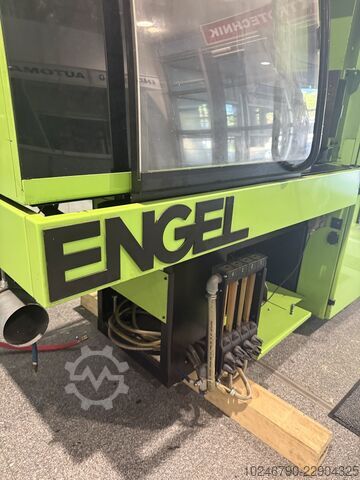 Mašina za brizganje plastike Engel ES 200/45 HL-V