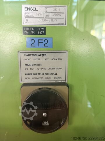 Mašina za brizganje plastike Engel ES 200/45 HL-V