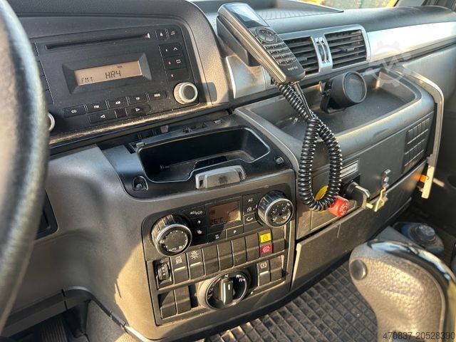 Garbage truck MAN TGS 33.360 BB 6x4 / Haller X2c / Schüttung