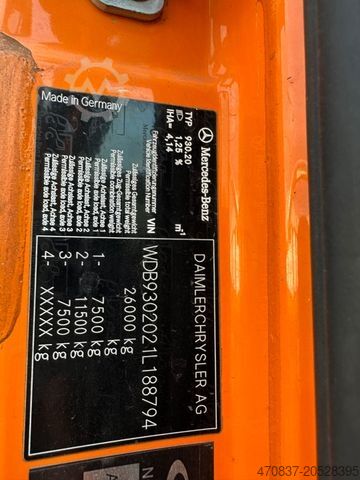 Garbage truck MERCEDES-BENZ Actros 2532 6x2 / Schörling / Sperrmüll