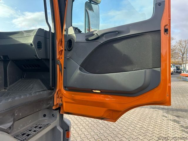 Garbage truck MERCEDES-BENZ Actros 2532 6x2 / Schörling / Sperrmüll