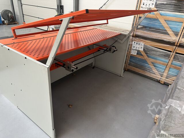 Afschuiving van de plaat METFORMER MCO 2×2050