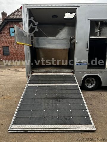 Sığır taşıma kamyonu MERCEDES-BENZ 817 4x2 4Pferdetransporter