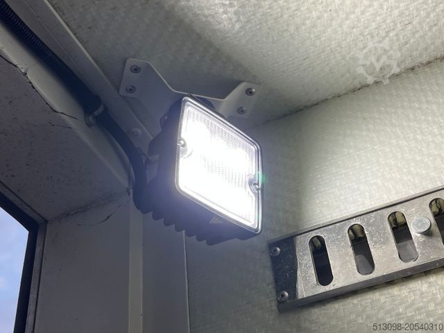 Box van VOLKSWAGEN CRAFTER 2.0TDI XXXL KOFFER RAMPE KAMERA 177 PS