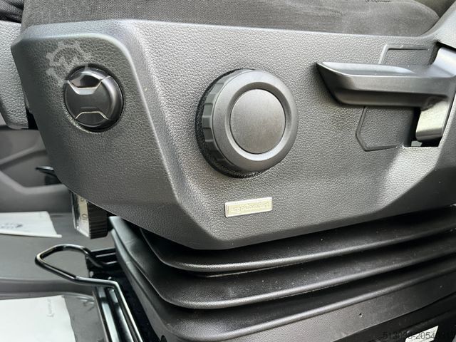 Box van VOLKSWAGEN CRAFTER 2.0TDI XXXL KOFFER RAMPE KAMERA 177 PS