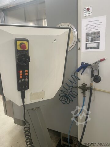 Centro di lavoro verticale Deckel Maho DMC 75 V linear