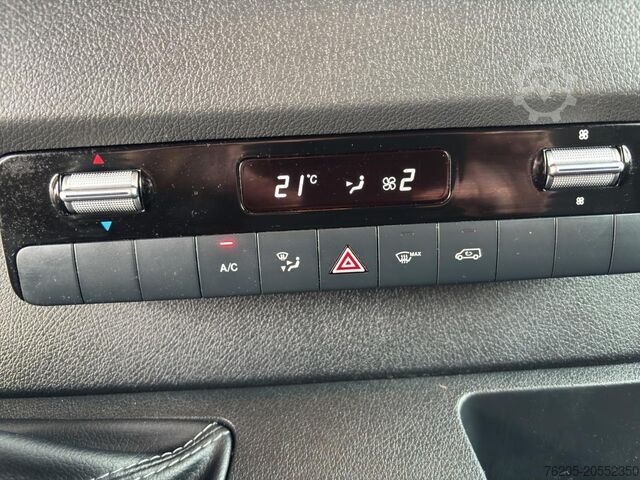 Ponyvával szerelt furgon Mercedes-Benz Sprinter 314 CDI Pritsche Kompakt Klima,AHK