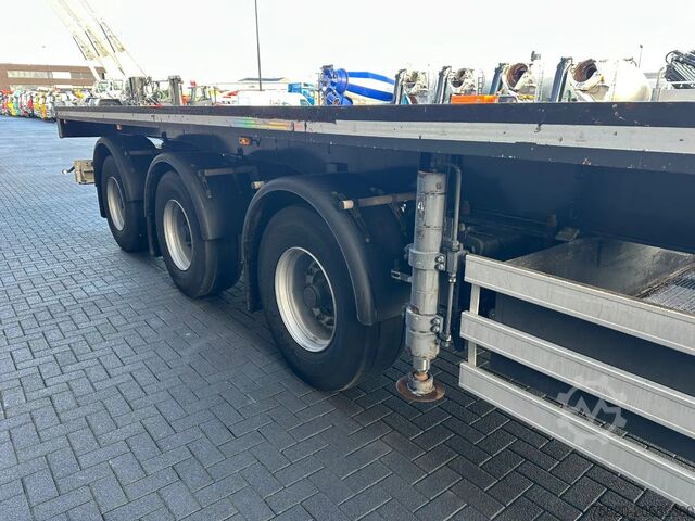 Ladepritsche TURBO ,S HOET SC33AA KRAAN/KRAN/CRANE