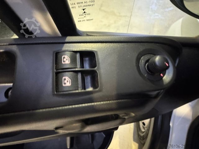 Furgon z wysokim dachem IVECO Daily 50C18 Kastenwagen *Navi*Ahk**