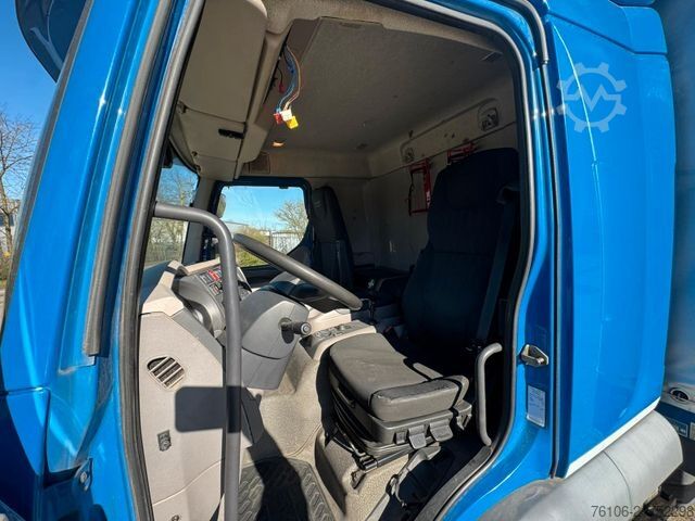 Camion plateau avec bâche DAF LF 12.230 Pritsche Plane +Ladebordwand