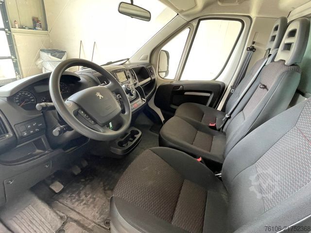 Furgone chiuso PEUGEOT Boxer Koffer mit grosse Türen *Klima*Navi*