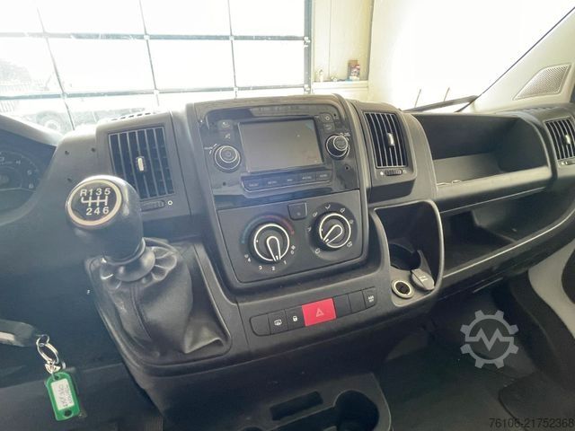 Furgone chiuso PEUGEOT Boxer Koffer mit grosse Türen *Klima*Navi*