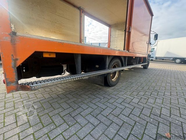 Kutu kamyonu MERCEDES-BENZ 816 D VARIO Koffer *Ahk*