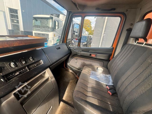 Kutu kamyonu MERCEDES-BENZ 816 D VARIO Koffer *Ahk*