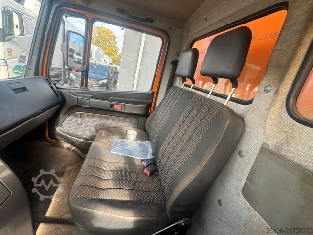 Kutu kamyonu MERCEDES-BENZ 816 D VARIO Koffer *Ahk*