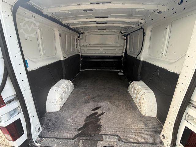 Furgon blaszak FIAT Talento Kasten L1H1 1,0t SX