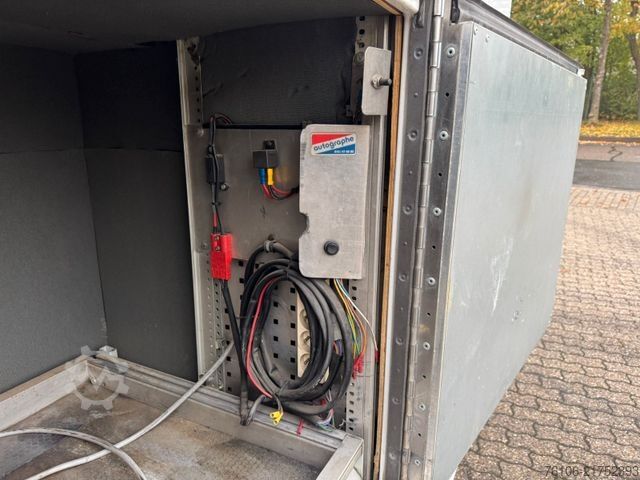 Furgão fechado IVECO Daily 70C15 Koffer *Klima*Ahk*