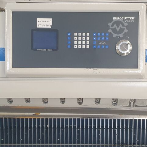 Macchina per il taglio della carta Eurocutter 1370 Display SP2