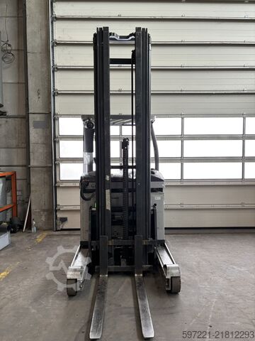 Καροτσάκια προσέγγισης (Reach Trucks) Still FM-X14/LIION