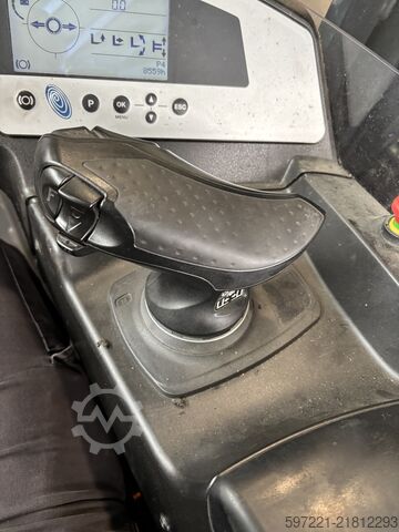 Empilhadeiras retráteis Still FM-X14/LIION