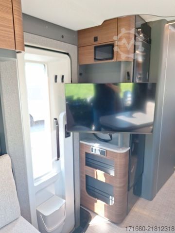 Półzintegrowany kamper HYMER/ERIBA B-Klasse MC T 680