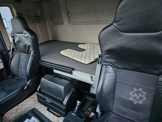 Standard nyergesvontató MAN 18.460 TGX XXL, 2 Kreis-Hydr.,Alufelgen,Standard