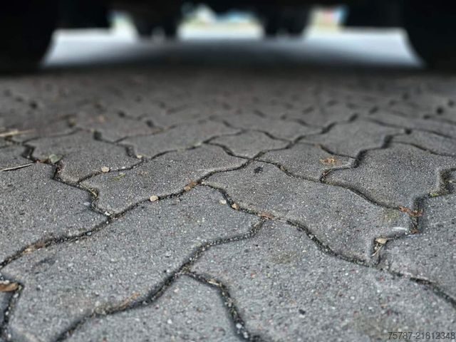 Standard nyergesvontató MAN 18.460 TGX XXL, 2 Kreis-Hydr.,Alufelgen,Standard