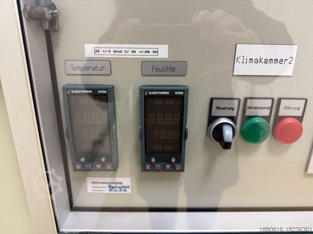 (2x) Klimaatkamer voor stabiliteitstesten ThermoTEC / VIESSMANN WL80