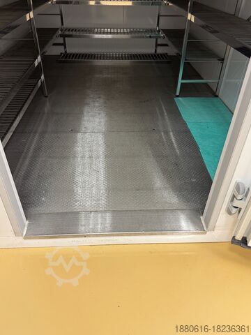 (2x) Klimaatkamer voor stabiliteitstesten ThermoTEC / VIESSMANN WL80