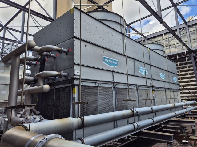 Torre de resfriamento Evapco ATW 36-4M