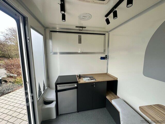 Autocaravana semi-integrada Renault Paragan Büromobil / Verkauf-/ Messefahrzeug