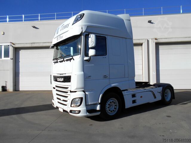 Szabványos közúti nyergesvontató DAF XF 510