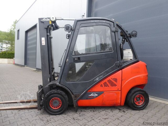 Empilhadeira diesel Linde H25D-02