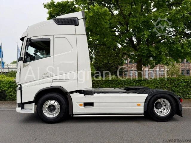 Standard-SZM Volvo FH 460 Globetrotter / 2 x Tank / Eu6