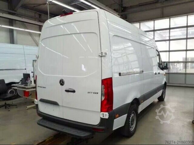 Hög tak skåpbil Mercedes-Benz Sprinter 317 CDI Hochdach L2H2 Pro
