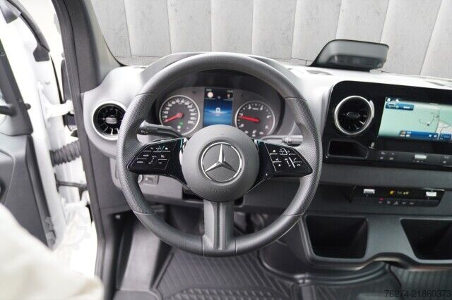 Magas tetős furgon Mercedes-Benz Sprinter 317 CDI Hochdach L2H2 Pro